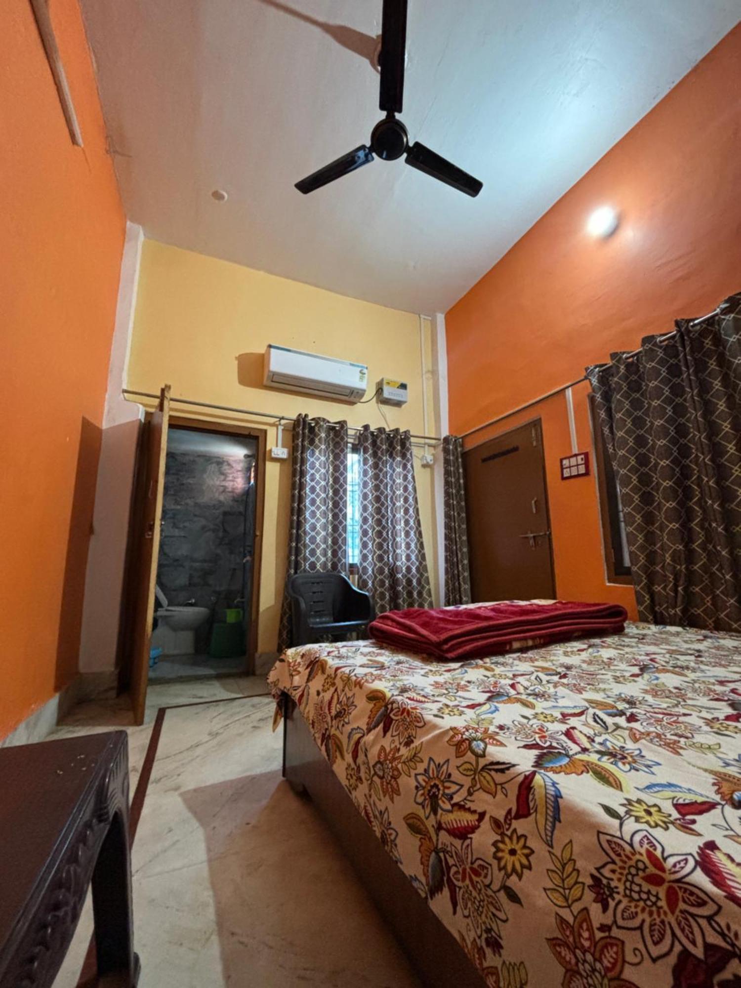Shakuntala Guest House Ayodhya Екстериор снимка